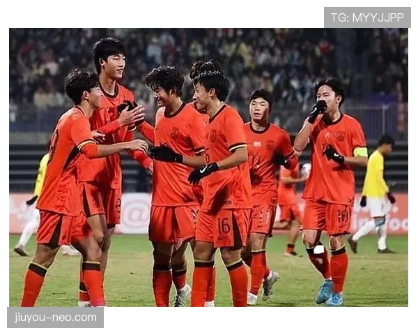韩国男足持续调整阵容备战热身赛，过渡期引援成为现阶段关注重点